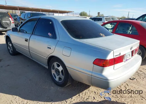 2001 Toyota Camry Le из США, поврежденный, VIN 4T1BG22K81U853198